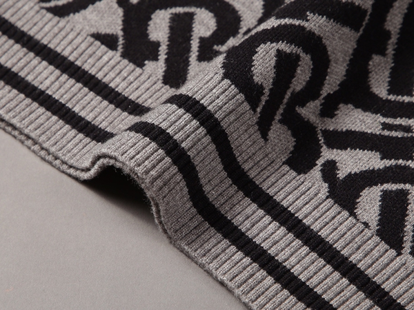 ブランドセーター全体デザイン